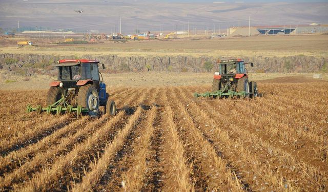 EKiLMEYEN TARIM ARAZiLERi ÜRETİME KAZANDIRILACAK