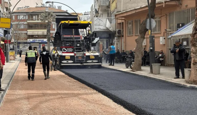Balıkesir Erdek’te bozuk yol kalmayacak