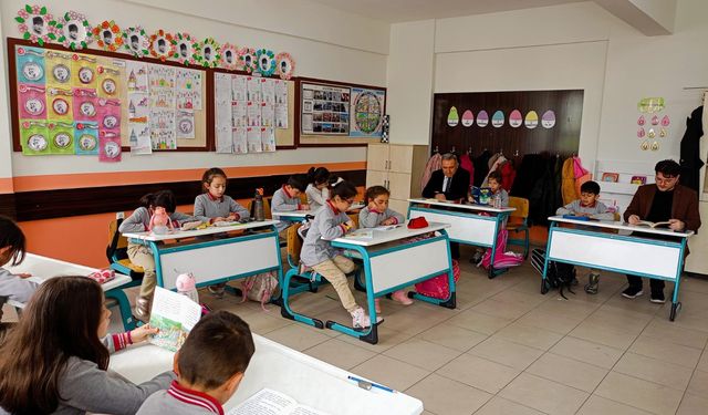 KADIŞEHRİ OKUYOR