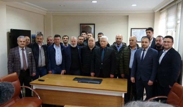 VETERİNERLERİN YAŞAM HAKKI KORUNMALI "YENİ VOLKAN LALELER OLMASIN!”