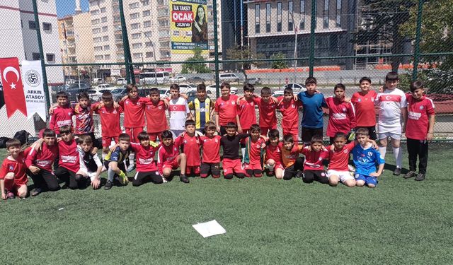 AKDAĞMADENİ GÜCÜ’NDEN  TURNUVADA GÖZ  DOLDURAN BAŞARI