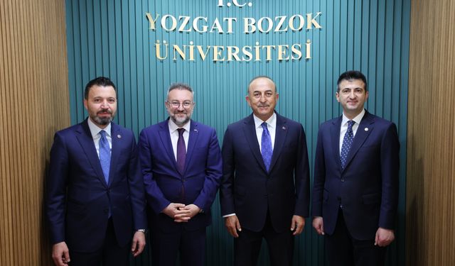 BOZOK ÜNİVERSİTESİ ULUSLARARASI SÜRDÜRÜLEBİLİRLİK SEMPOZYUMU MEVLÜT ÇAVUŞOĞLU İLE AÇILDI!
