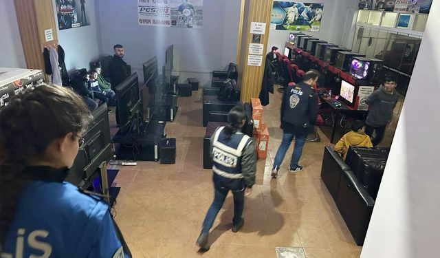 internet kafelere sıkı denetim