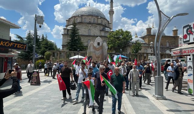 YOZGAT GENÇ İHH “GAZZE İÇİN SUSMAYACAĞIZ!”