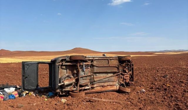 Yozgat'ta Hafif Ticari Araç Devrildi, 1 Kişi Ağır Yaralandı