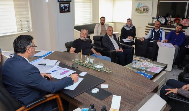 Ortak Akıl ile Yeni Projeler Şekilleniyor: Başkan Arslan’dan Geleceğe Yönelik Vizyon Toplantısı