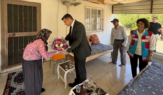 Aydıncık Kaymakam Vekili İsmail Şanal’dan Yaşlılara Anlamlı Ziyaret