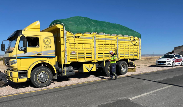 Kamyon Sürücüleri Dikkat: 33 Bin 950 TL Cezası Var!