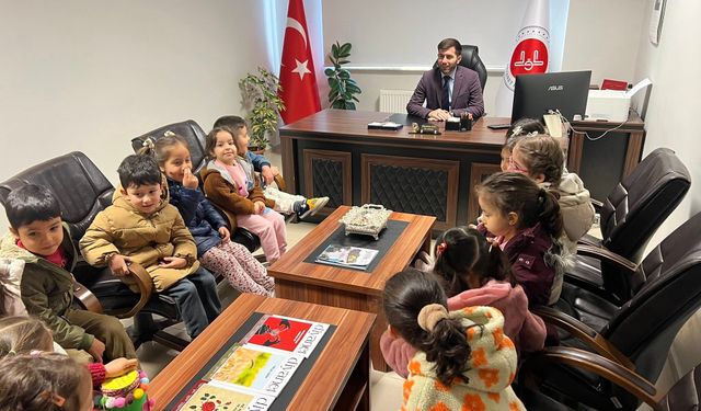 Minik Yüreklerden Filistin’e Anlamlı Destek