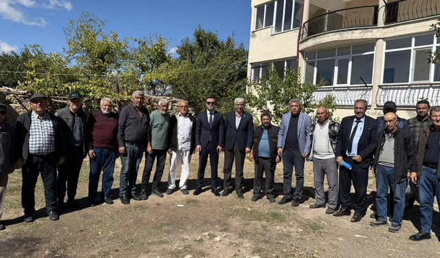 Sarıkaya Kaymakamı Demirkıran, Topaktaş Köyü Yol Çalışmalarını İnceledi