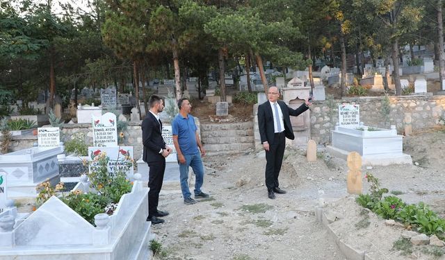 Çekerek Belediyesi Mezarlık Alanında Düzenleme Çalışması Yaptı