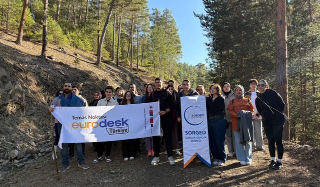 Akdağmadeni’nde Doğa Yürüyüşü Gerçekleştirildi