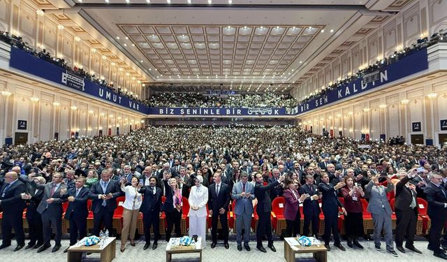 Anahtar Parti’de Büyük Coşku