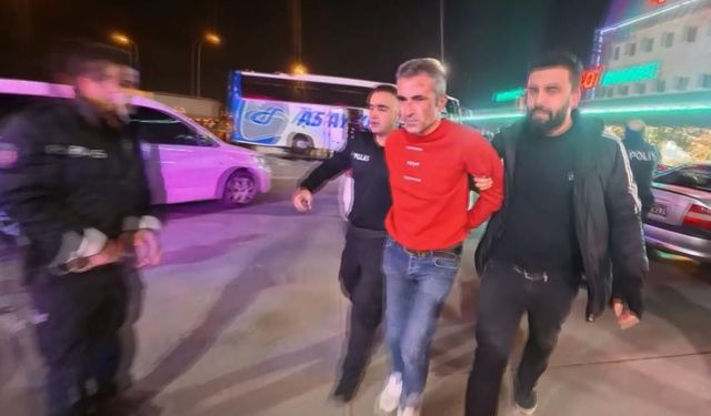 "Gözüm görmüyor neredeyim ben?" dedi, gözünü karakolda açtı