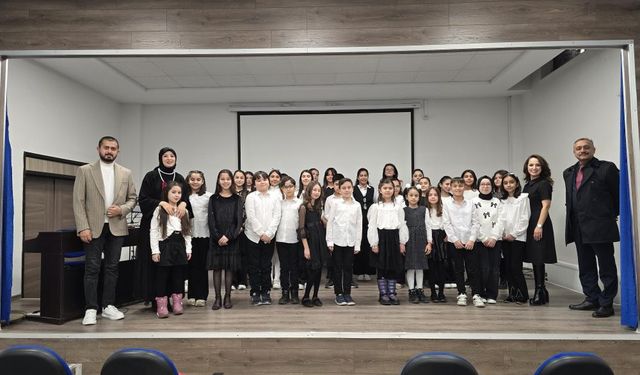 “İyi ki Öğretmeniz” Dedirten Proje: Yozgatlı Çocukların Korosu Büyüyor