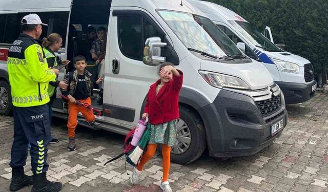 Yozgat'ta Jandarma Ekipleri Sahada Öğrenci Güvenliği Sağlandı