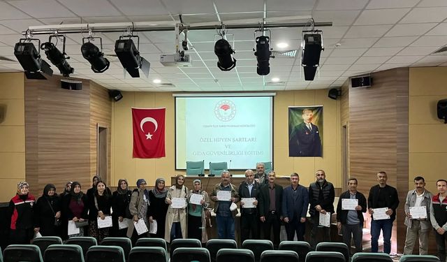 Yerköy'de Okul Kantinlerine Özel Eğitim Düzenlendi