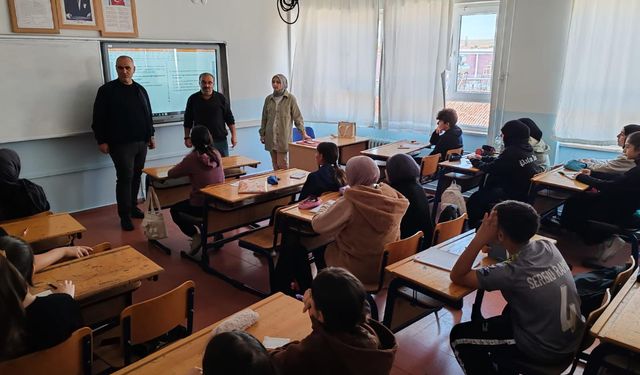 Müdür Ali Erol’dan DYK Kurslarına Ziyaret