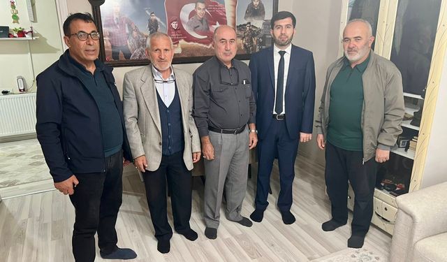 Şefaatli'de Ulu Çınarlar Yalnız Değil