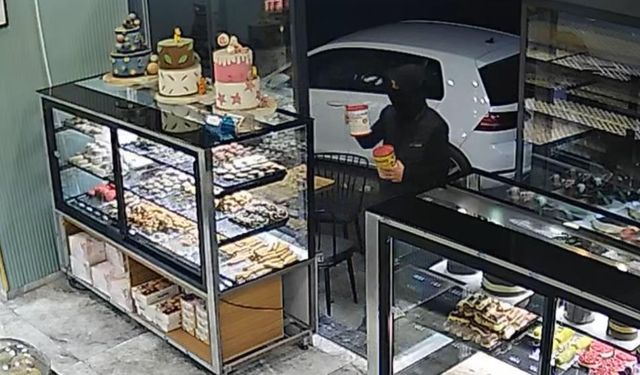 Esnafın İsyan Ettiği Hırsızlık: Fırındaki SMA Bağış Kutusu Kameraya Rağmen Götürüldü