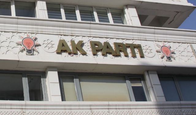 AK Parti Yozgat'ta Şok Eden İstifa!