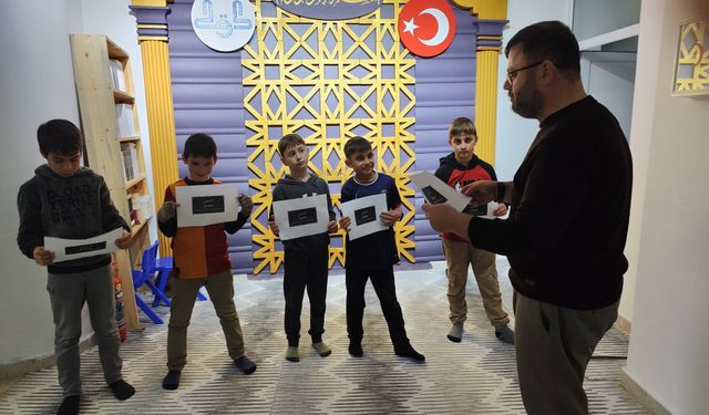 Yozgat'ta Genç Gönüllüler Çocuk Gönüllülerle Buluşuyor