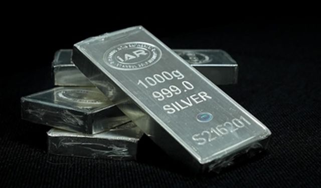 Gümüş'teki yükseliş yüzde 100'ü aştı