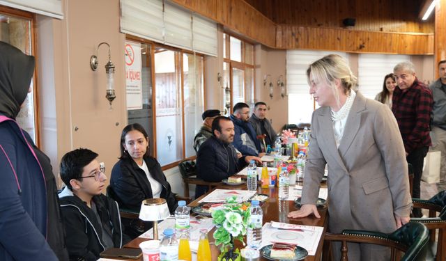 Protokol Eşlerinden Yozgat’ta 3 Aralık Engelliler Günü Buluşması Gerçekleştirildi