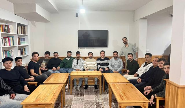 Şefaatli'de Meslek Yüksekokulu Öğrencileri İçin Gençlik Etkinliği Düzenlendi