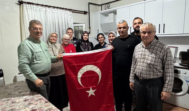 Kayseri Pancar Ekicileri Kooperatifi Başkanı Akay, Yenifakılı'da Çiftçilerle Buluştu