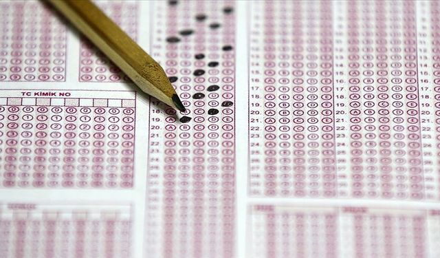 AÖF sınav giriş belgesi yayımlandı | 2025 AÖF sınavları ne zaman, saat kaçta?