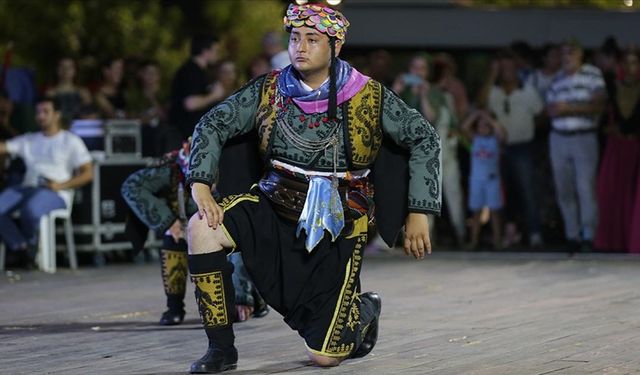 Yozgat'ta Zeybek Şampiyonları Tebrik Edildi!