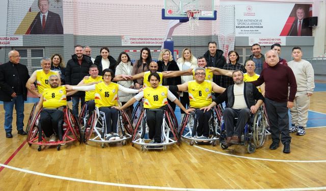 Arzu Özkan, Sorgun Engelliler Umut Spor Kulübü’nün İlk Maçında Tribündeydi