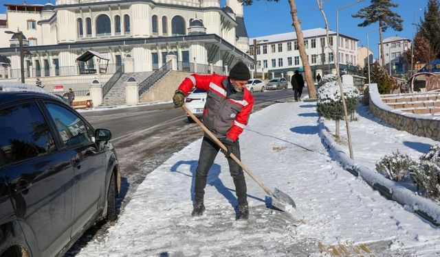 Yozgat Karla Mücadeleye Devam Ediyor