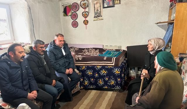 Çayıralan Kaymakamı, Köylerde Yaşlı Vatandaşları Ziyaret Etti