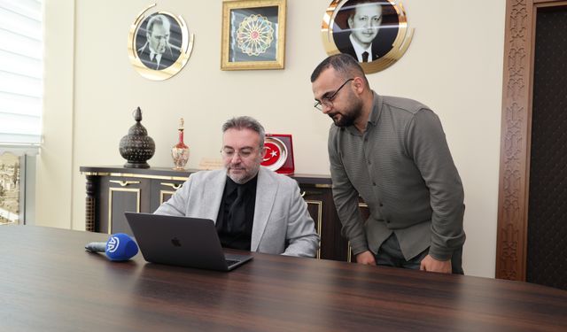 Bozok Üniversitesi Rektörü Yaşar, “Yılın Kareleri”nde Umuda Oy Verdi