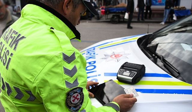 Trafikte Bunu Yapana 90 Bin Ceza Yazılacak!