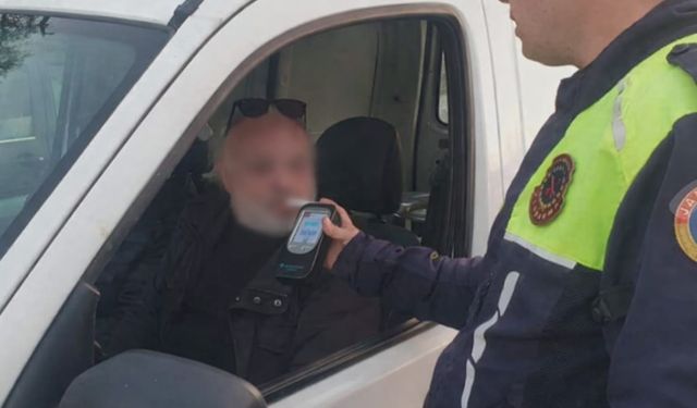 Jandarmadan Alkole Geçit Yok: 11 Bin TL Ceza Kesildi