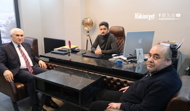 Hakimiyet Gazetesi’nde Sıcak Buluşma