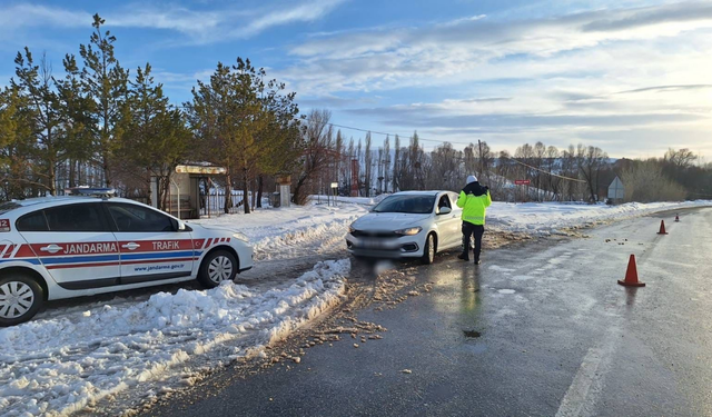 Yozgat’ta Jandarma Ekipleri Titizlikle Devam Ediyor