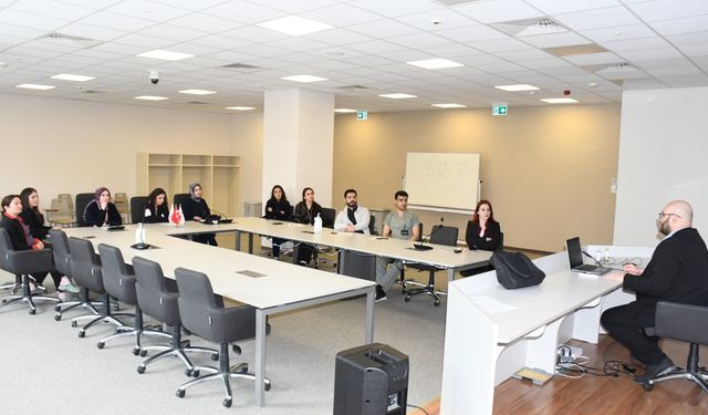 Yozgat Şehir Hastanesi’nde Hizmet İçi Eğitim Çalışmaları Sürüyor