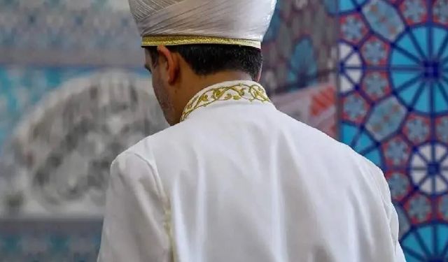 Akdağmadeni'nde Cübbe Giydirme Töreni