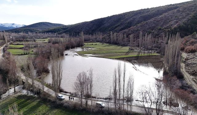 Akdağmadeni'nde Eriyen Kar Suları Taşkına Yol Açtı