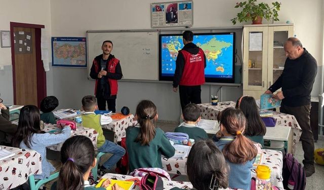 Akdağmadeni’nde Geleceğin Teknoloji Yıldızları Anlatıldı