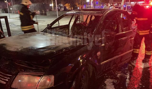 Yozgat’ta Korkutan Yangın! Seyir Halindeki Araç Alev Topuna Döndü