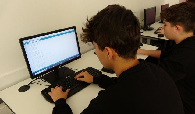 Yozgat Çözüm Koleji'nde Geleceğin Teknolojisi Şekilleniyor