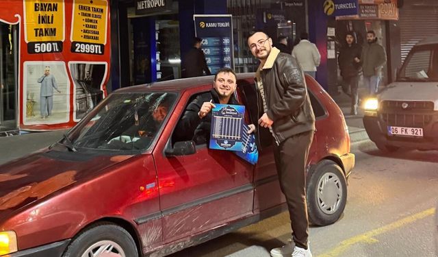 Sorgun Ülkü Ocakları İmsakiye Dağıttı