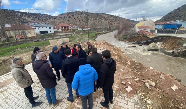 Saraykent'te Yoğun Yağış Sonrası Çöken Köprü İncelendi
