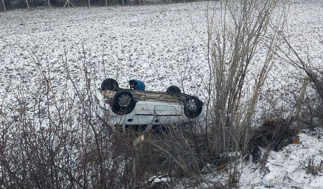 Saraykent’te Korku Dolu Anlar: Araç Takla Attı, Sürücü Yaralandı