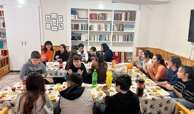 Şefaatli'de Gençler Ramazan'ı Anlamıyla Yaşıyor